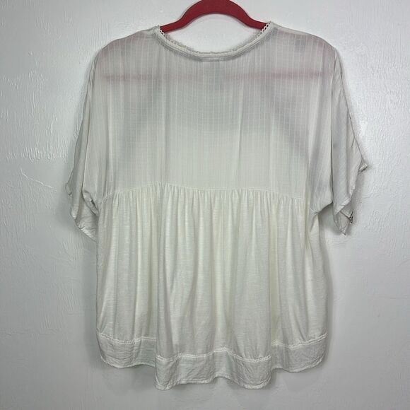 Knox Rose Ivory Color Floral Embroidered Flutter Sleeve Top Blouse Size M - Picture 4 of 8